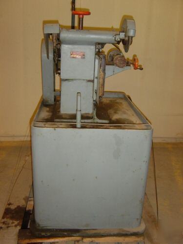 Wardwell vertical cutter grinder w/masters model 57T