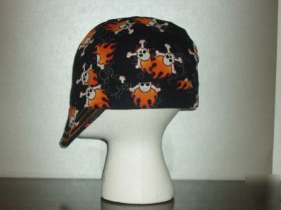 Welding cap in flaming skulls