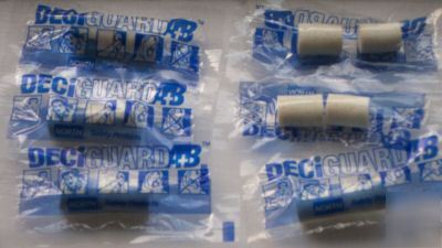 60 disposable ear plugs deci guard antimicrobial, R1 R6