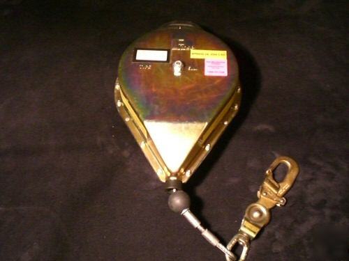 Rose/msa 30-ft ss dyna-lock self-retracting lanyard
