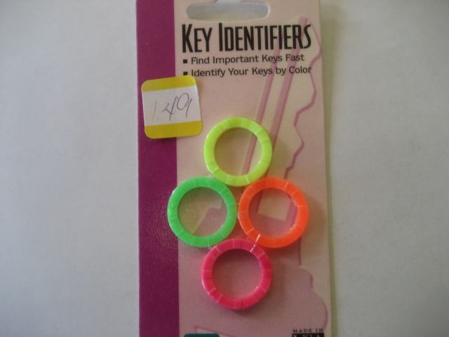 Small multicolor 4 key identifiers-lcy 16404