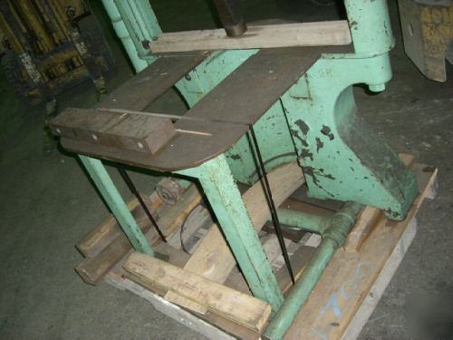 18 ton atlas double column arbor press, no. 28 (17720)