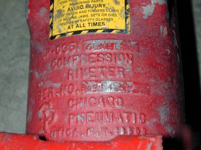 Chicago pneumatic cp-0351 compression rivet squeezer 