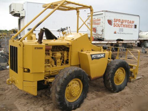 Pettibone fork lift 4X4 6,000LBS cap.