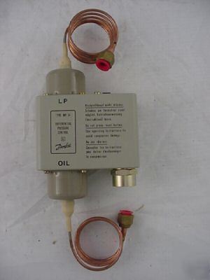 Danfoss oil pressure control mp 54 060B2051