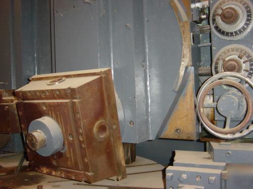 King manual vertical turret lathe 62