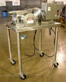 Used: fitzmill model DASO6, stainless steel constructio