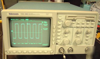 Tektronix tds 360 TDS360 oscilloscope, certified