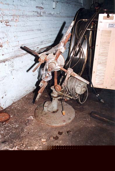 300LB uncoiler, us tool 300 lb., 6.5