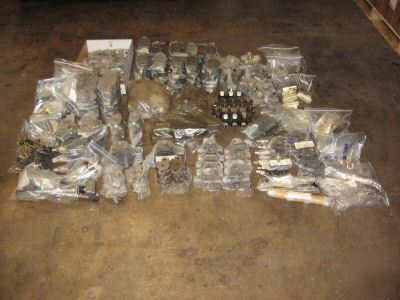 Lot of hidroirma hydraulic valves & components