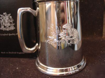 New welder welding engraved pint pewter tankard nice