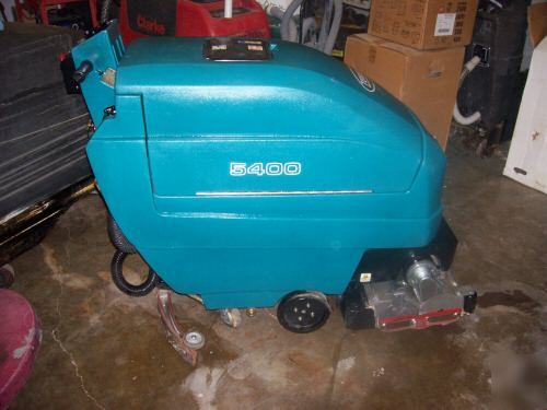 Tennant 5400 scrubber autoscrubber floor sweeper 43HRS