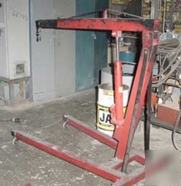 Used: zhenda machinery company engine lift, model LRJ3B