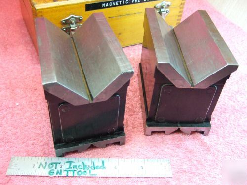 Eclipse E934MP magnetic v-blocks pair in case used 