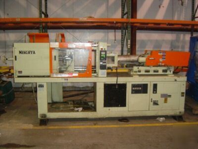 85 ton, 4.5 oz. niigata injection molding machine '94