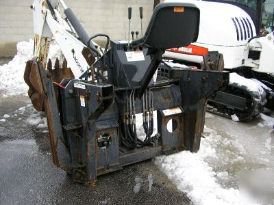 Used bobcat 811 backhoe fit 843/853/863/A220/T200