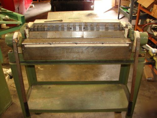 Diacro di-acro no 24 box pan finger leaf brake press 