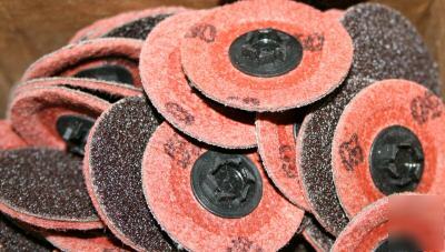 Merit power lock flexedge abrasive discs 1 1/2