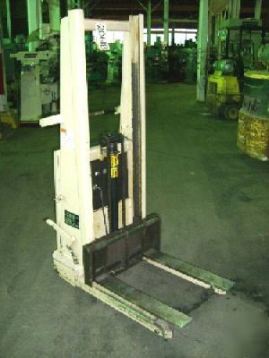 1500 lb. crown power lift stacker no 15B, clean (20618)