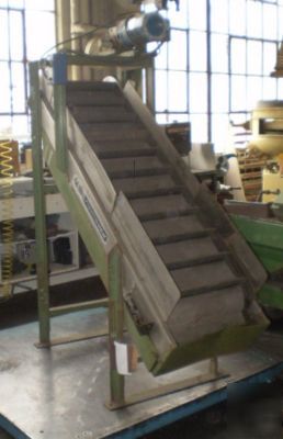 Fleetwood cleated conveyor 18