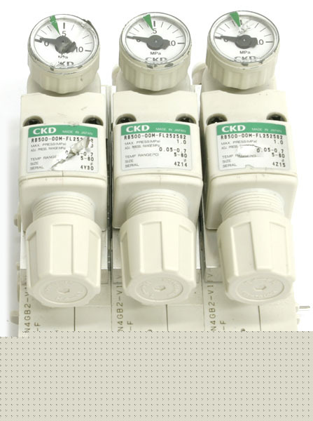 Lot of 3 ckd RB500 pneumatic air regulator dial uniwire