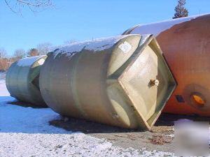 5000 gallon fiberglass tank