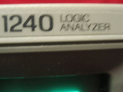 Tektronix 1240 logic analyzer w/ ram pack