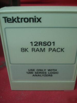 Tektronix 1240 logic analyzer w/ ram pack