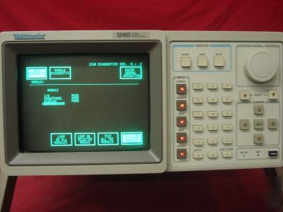 Tektronix 1240 logic analyzer w/ ram pack