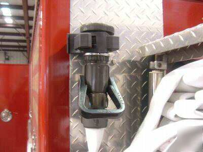  nozzle quick fist holder / mount rescue truck ram