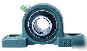 Pillow block bearings * 1 inch bore * $7.00 wow 