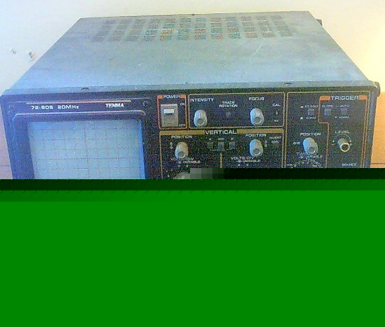 Tenma 72-905 20 mhz dual trace oscilloscope w/ probes