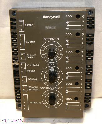 Honeyell W7100A discharge air controller control