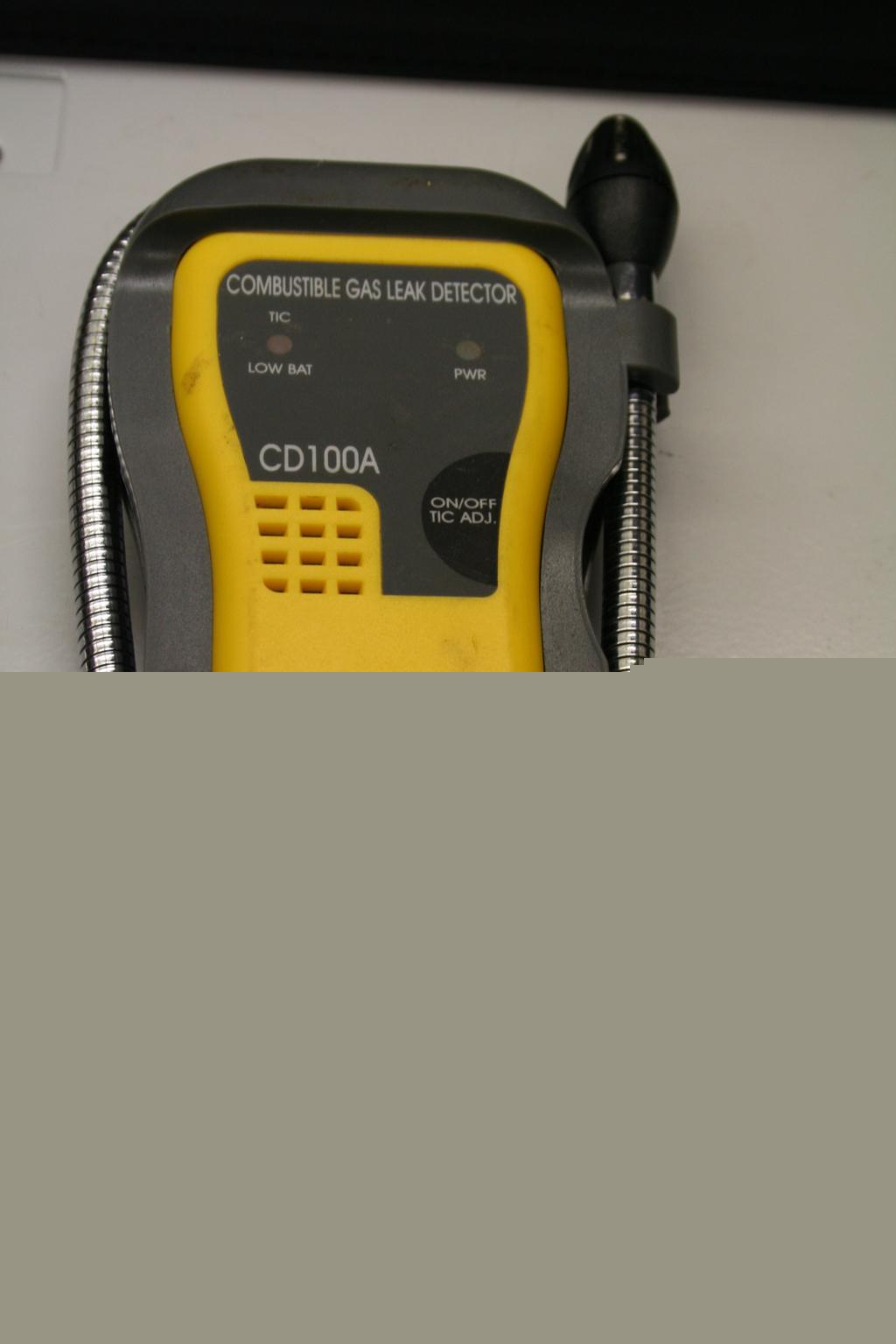 Uei combustible gas leak detector #CD100A