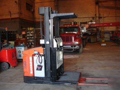 Raymond forklift battery lift reach fork order picker