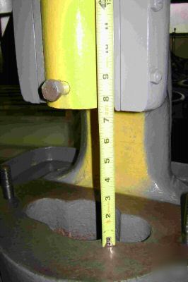 Large screw press size 3 - with overhead handle - great