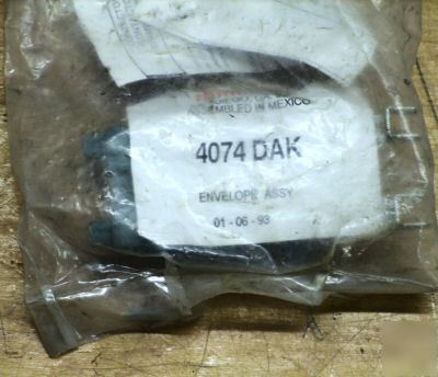 New 41PC lot honeywell heating controls sensors & more 