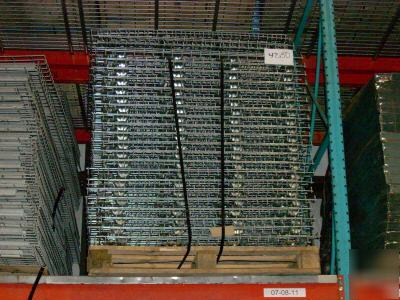 Wire mesh decking waterfall style size 42
