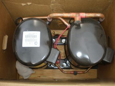 New compressor bristol high temp dual model H2DA124DBEL 